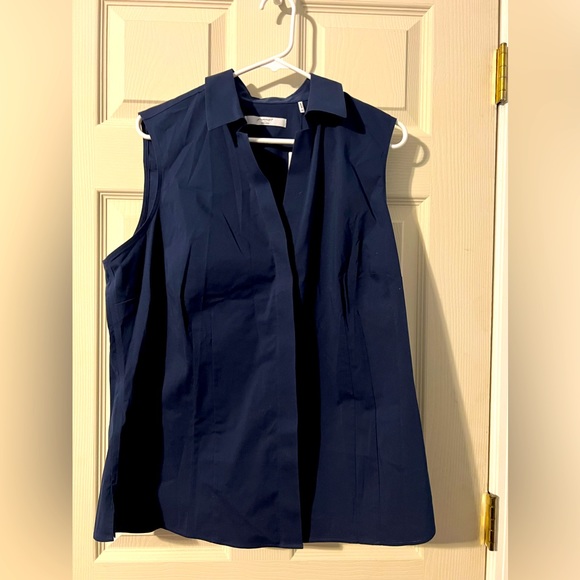 NWT Foxcroft Taylor Stretch Non-Iron Sleeveless Navy shirt - Picture 1 of 6
